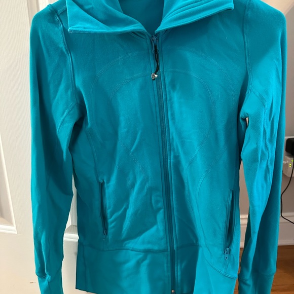 Lululemon jacket - Picture 2 of 2